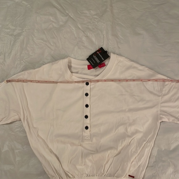n-Philanthropy Beijing HenleyTop in White Size-Small NWT - Picture 9 of 15